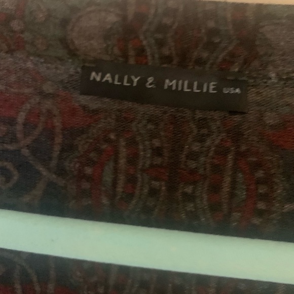 Nally & Millie USA tunic - Picture 8 of 13